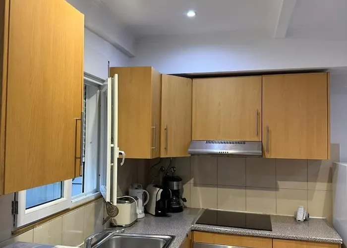 Apartment Budget Center B1 *